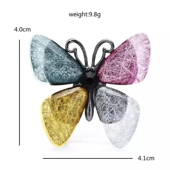 VQ Butterfly Brooch - Picture 4 of 6